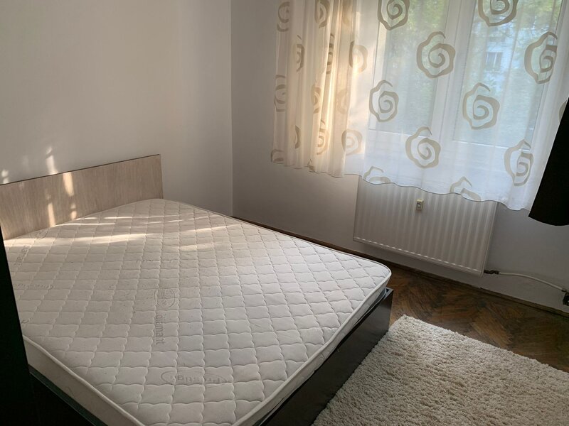 Titan Potcoava metrou 5min