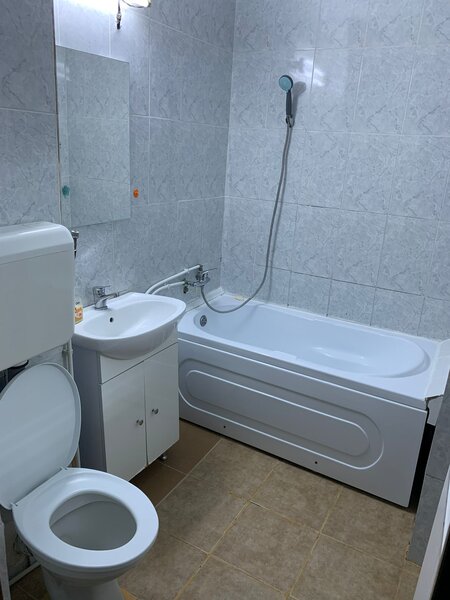 Titan Potcoava metrou 5min